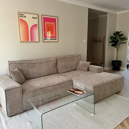 아파트 Sunny House Of Aries - Quiet & Central, Free Parking *