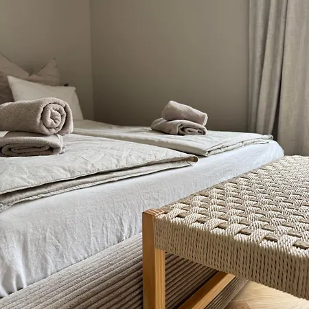 Apartamento Sunny House Of Aries - Quiet & Central, Free Parking