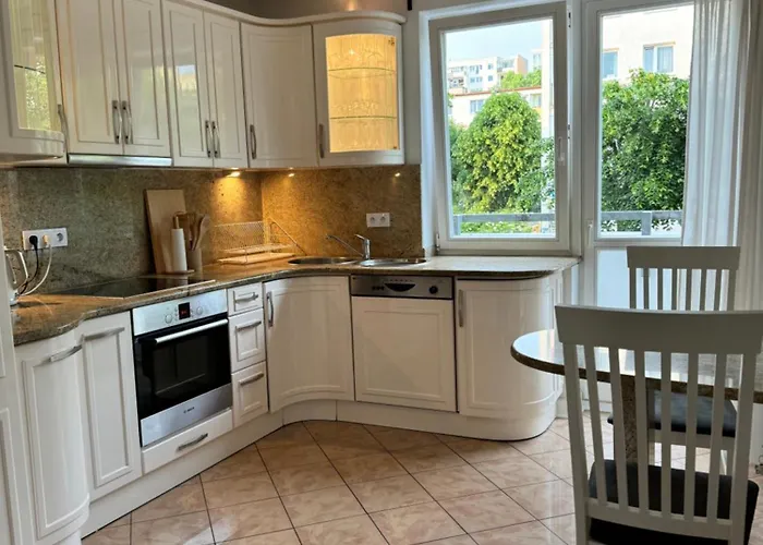 Sunny House Of Aries - Quiet & Central, Free Parking 索波特